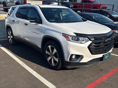 Used 2020 Chevrolet Traverse LT w/ LT Premium Package