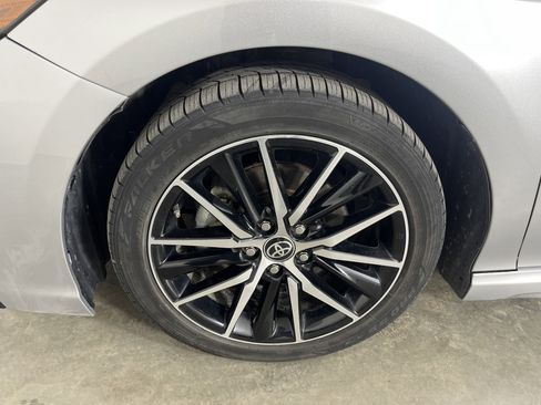 Used 2021 Toyota Camry SE image 24