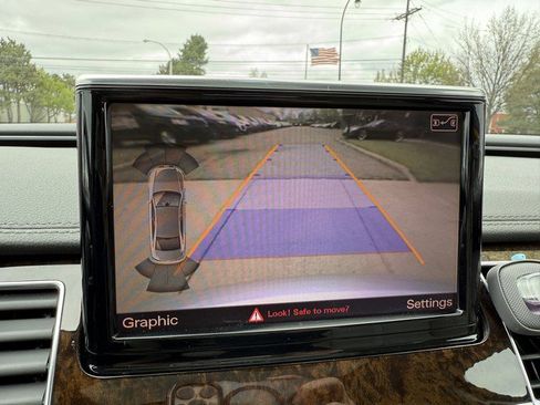 Used 2012 Audi A8 L 4.2 image 36