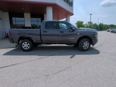 New 2026 RAM 2500 Big Horn AWD/4WD image 38