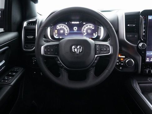 Used 2025 RAM 1500 Big Horn AWD/4WD image 17