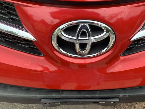 Used 2014 Toyota RAV4 LE image 21