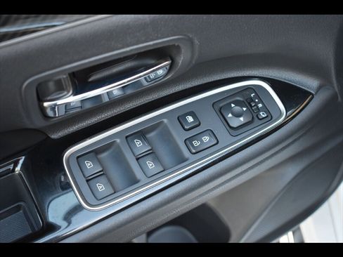 Used 2021 Mitsubishi Outlander GT image 18