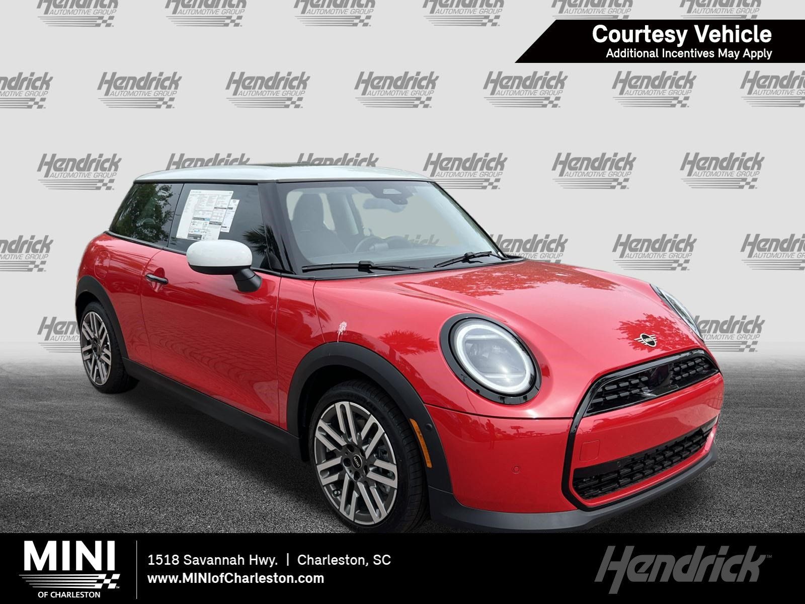 Used 2026 MINI Cooper 2-Door Hardtop FWD image 1