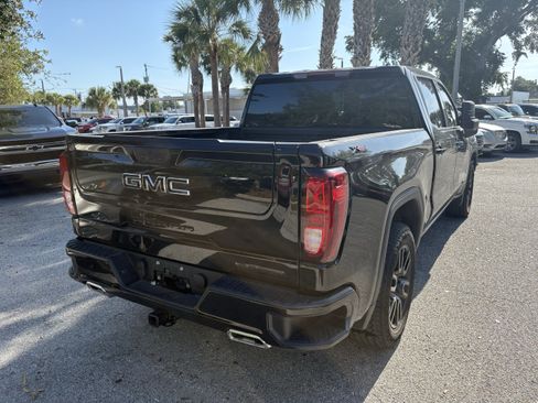 Used 2023 GMC Sierra 1500 Elevation w/ X31 Off-Road Package AWD/4WD image 7