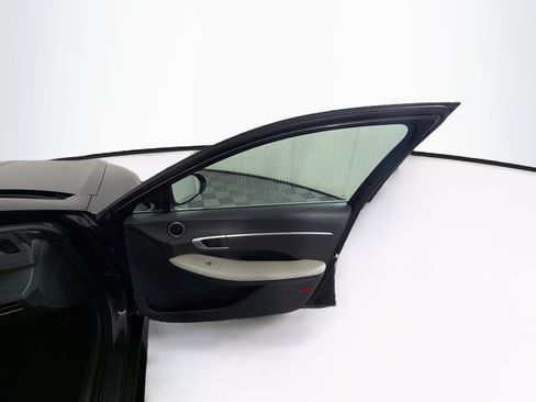Used 2025 Hyundai Sonata SEL FWD image 30