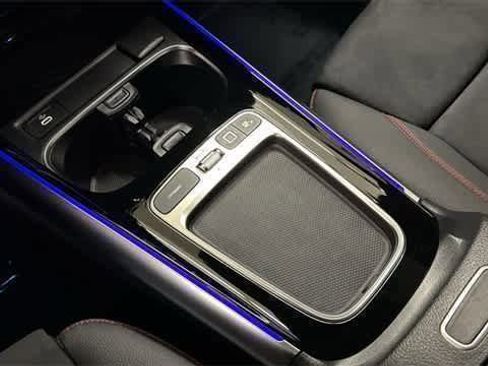 Certified 2025 Mercedes-Benz GLA 250 4MATIC image 22