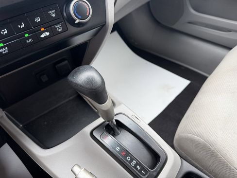 Used 2012 Honda Civic LX image 22