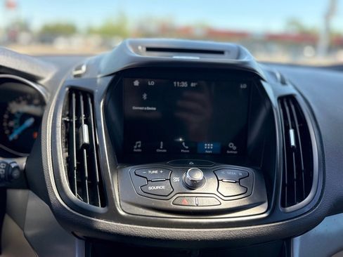 Used 2016 Ford Escape SE w/ Equipment Group 201A image 13