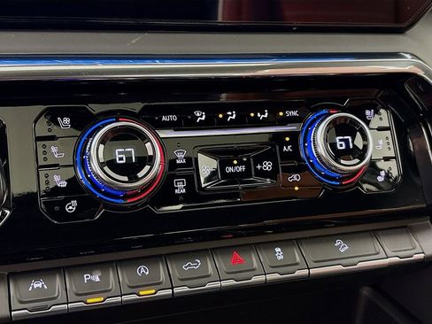 New 2026 GMC Sierra 1500 Denali Ultimate AWD/4WD image 16