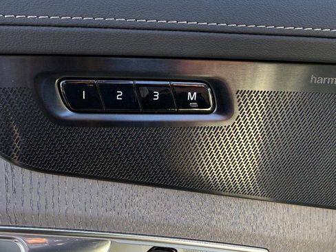 New 2026 Volvo XC90 T8 Ultra w/ Protection Package Premier image 10