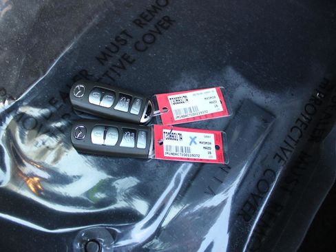 Used 2016 MAZDA MX-5 Miata Club image 28