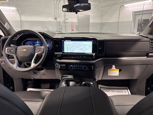 Used 2026 Chevrolet Silverado 1500 LT w/ Leather Package image 29