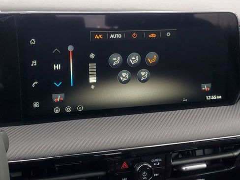 New 2026 Nissan Kicks SR image 22