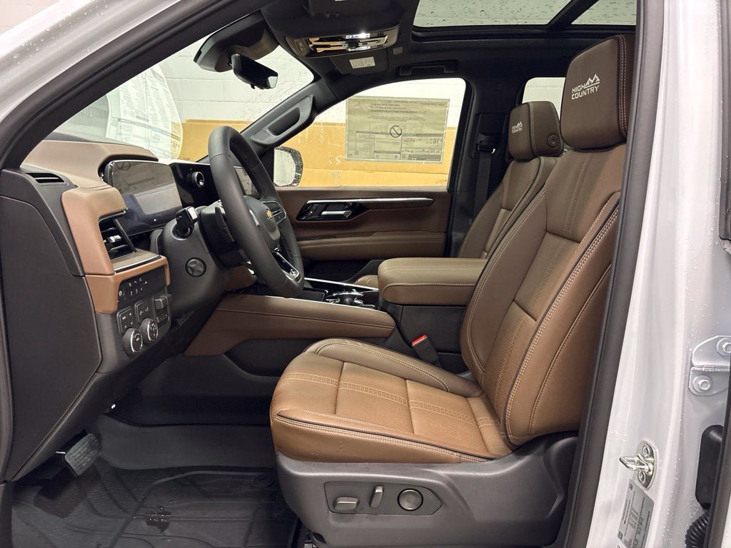 New 2027 Chevrolet Tahoe High Country w/ Sun And Tow Package AWD/4WD image 16