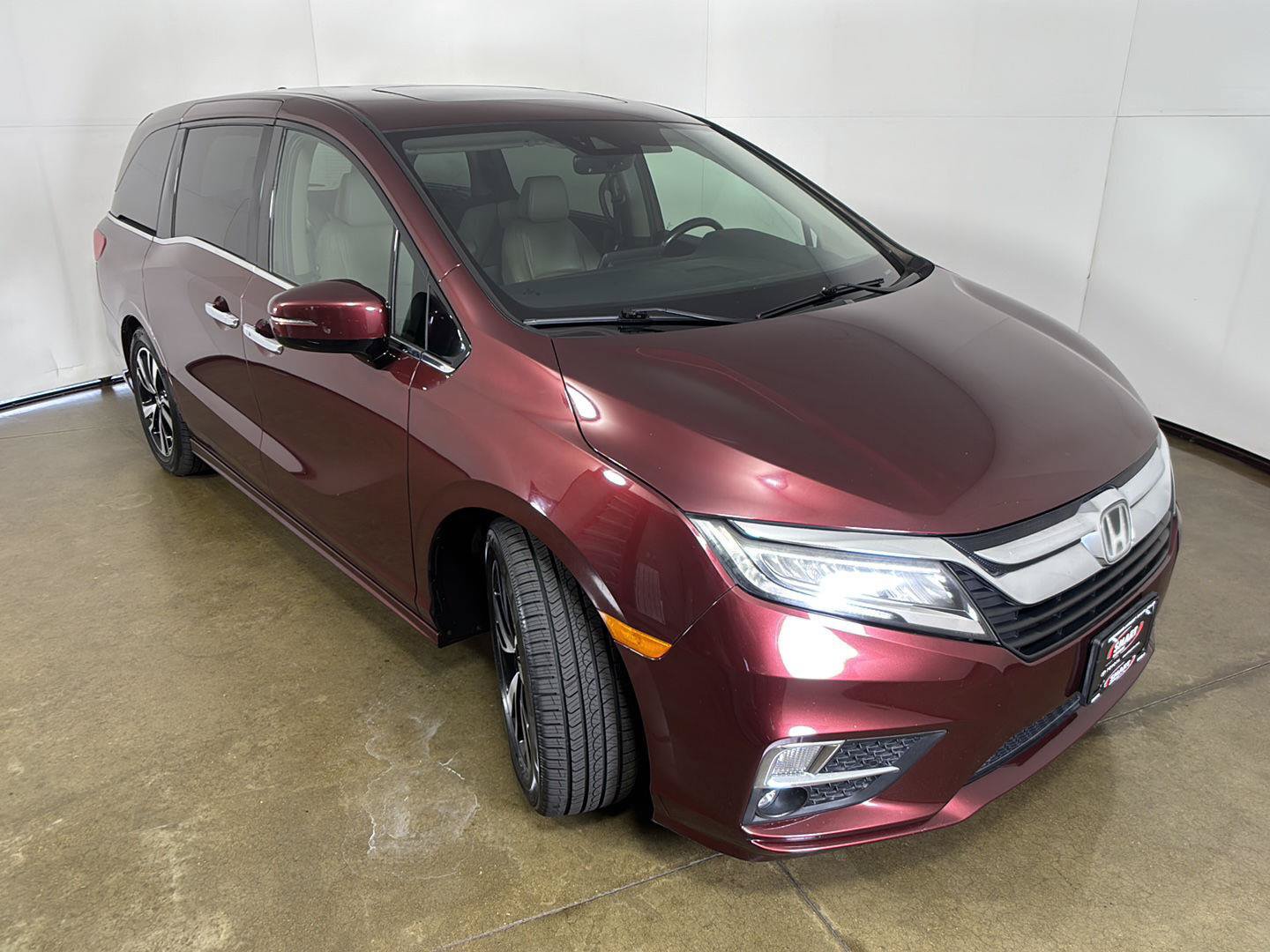 Used 2019 Honda Odyssey Elite image 7