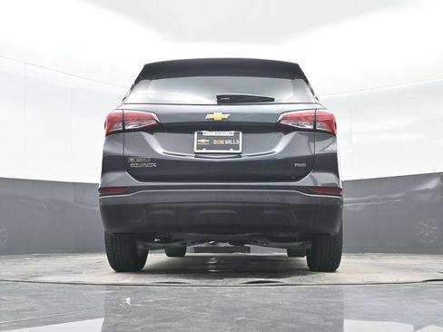 Used 2022 Chevrolet Equinox LS AWD/4WD image 29