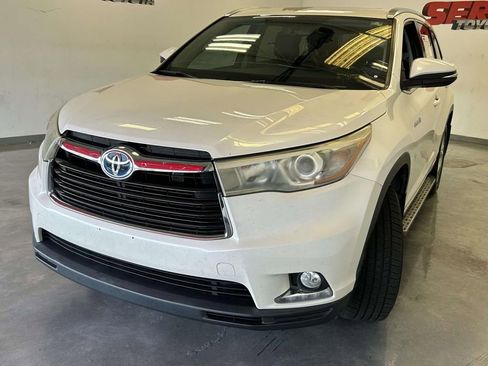 Used 2015 Toyota Highlander Limited AWD/4WD image 7