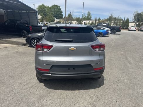 Certified 2025 Chevrolet TrailBlazer LS w/ LS Convenience Package image 9