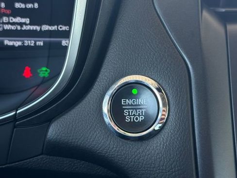 Used 2017 Ford Fusion Titanium FWD image 26