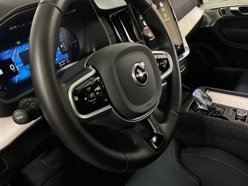 Certified 2025 Volvo XC90 T8 Ultra AWD/4WD image 20