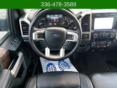 Used 2020 Ford F150 Lariat image 13