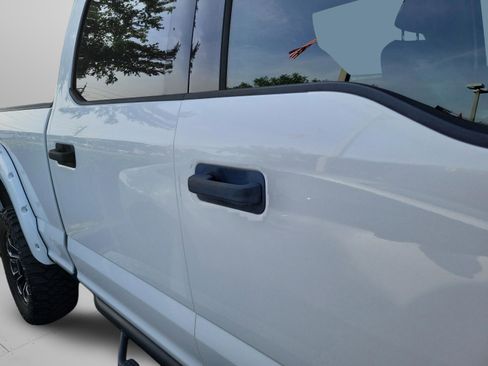 Used 2019 Ford F150 XLT w/ Trailer Tow Package AWD/4WD image 16