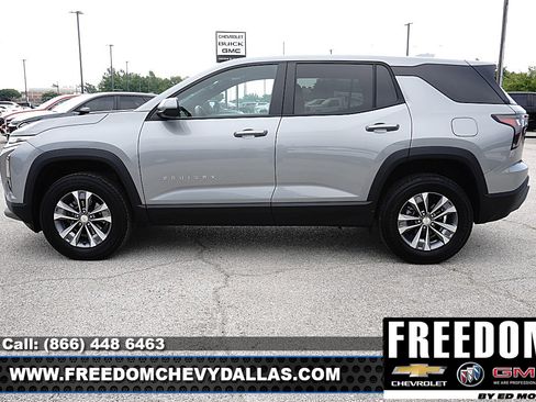 Used 2026 Chevrolet Equinox LT FWD image 4