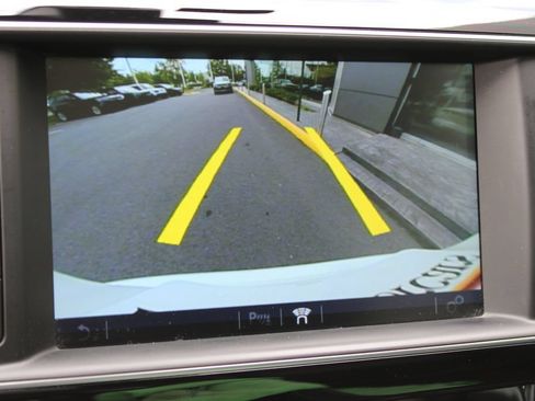 Used 2018 Jaguar F-PACE S AWD/4WD image 17