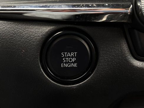 Used 2024 MAZDA CX-30 AWD 2.5 S w/ Preferred Package image 22