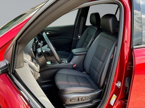 Used 2024 Chevrolet Equinox RS FWD image 21