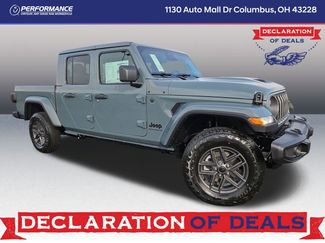 New 2026 Jeep Gladiator Sport video 1