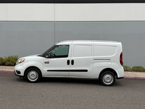 Used 2022 RAM ProMaster City Wagon FWD image 3