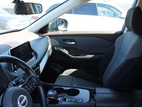 Used 2023 Nissan Rogue SV FWD image 33
