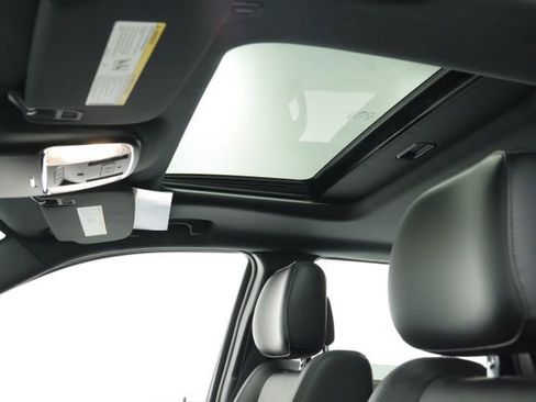 Used 2020 Jeep Grand Cherokee Altitude image 31