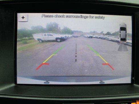 Used 2019 Ford Explorer XLT w/ Equipment Group 201A FWD image 18