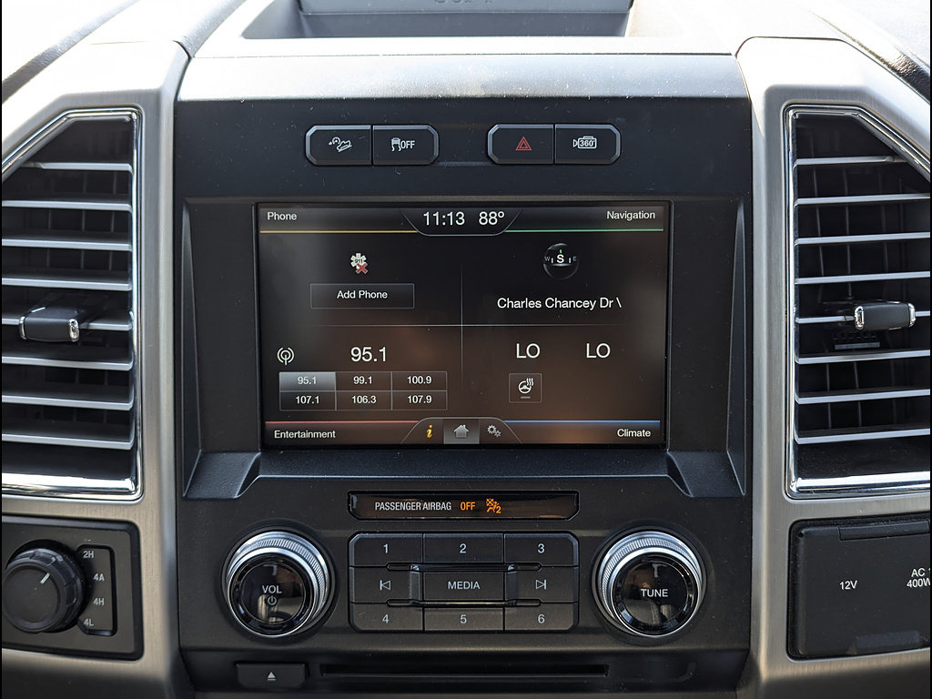 Used 2015 Ford F150 Platinum w/ Equipment Group 701A Luxury AWD/4WD image 33