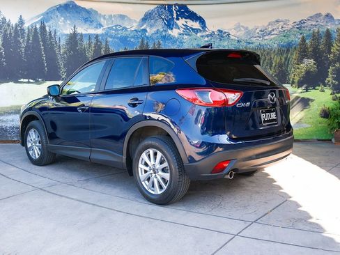 Used 2016 MAZDA CX-5 Touring FWD image 4