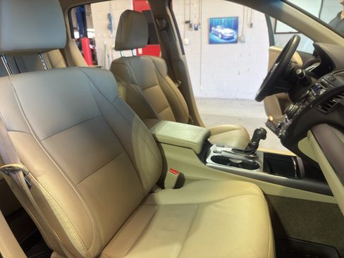 Used 2013 Acura RDX AWD w/ Technology Package image 22