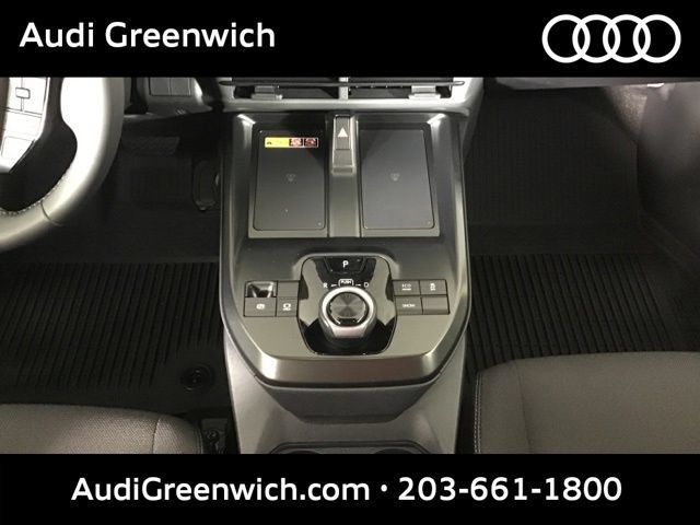Used 2026 Toyota C-HR AWD/4WD image 13