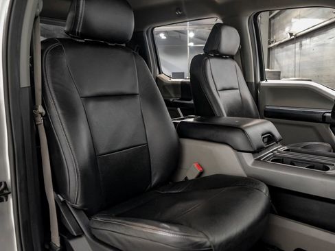 Used 2019 Ford F250 XL w/ STX Appearance Package AWD/4WD image 32