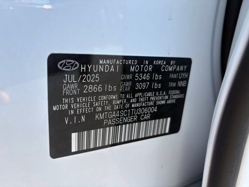 Used 2026 Genesis G80 2.5T AWD/4WD image 31