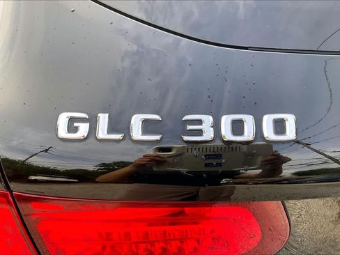 Used 2016 Mercedes-Benz GLC 300 image 28