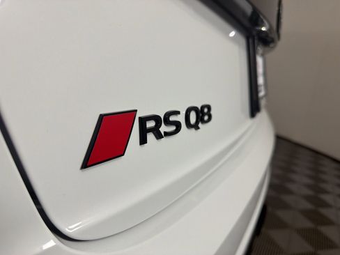 New 2026 Audi RS Q8 performance image 14