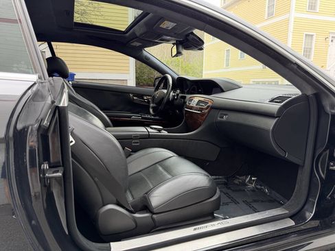 Used 2011 Mercedes-Benz CL 63 AMG image 20