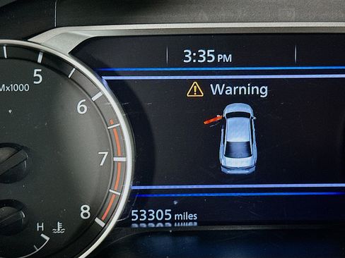 Used 2023 Nissan Altima 2.5 SV image 18