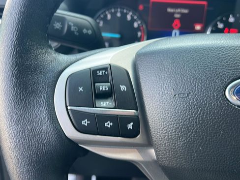 Certified 2023 Ford Explorer XLT RWD image 20
