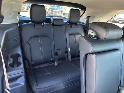 Certified 2025 MAZDA CX-90 3.3 Turbo w/ Select Package image 25