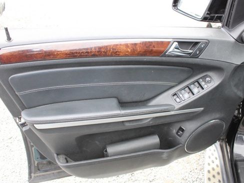 Used 2012 Mercedes-Benz GL 450 4MATIC image 22