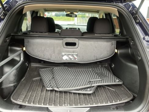Used 2016 Jeep Cherokee Sport w/ Cold Weather Group AWD/4WD image 16